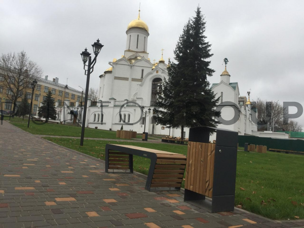 Скамейка без спинки для городской среды Флэш/Flash